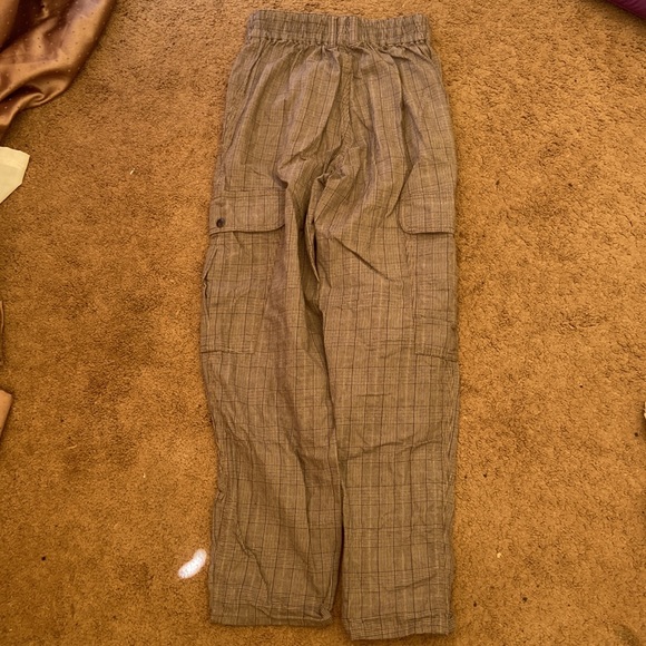 BDG Urban Outfitters Blaine Cargo Skate Size Small brown plaid - Picture 2 of 2